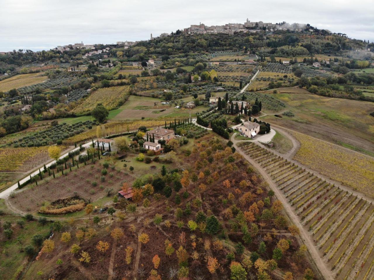 Il Palazzo Dei Diavoli Villa Montepulciano Stazione Eksteriør bilde